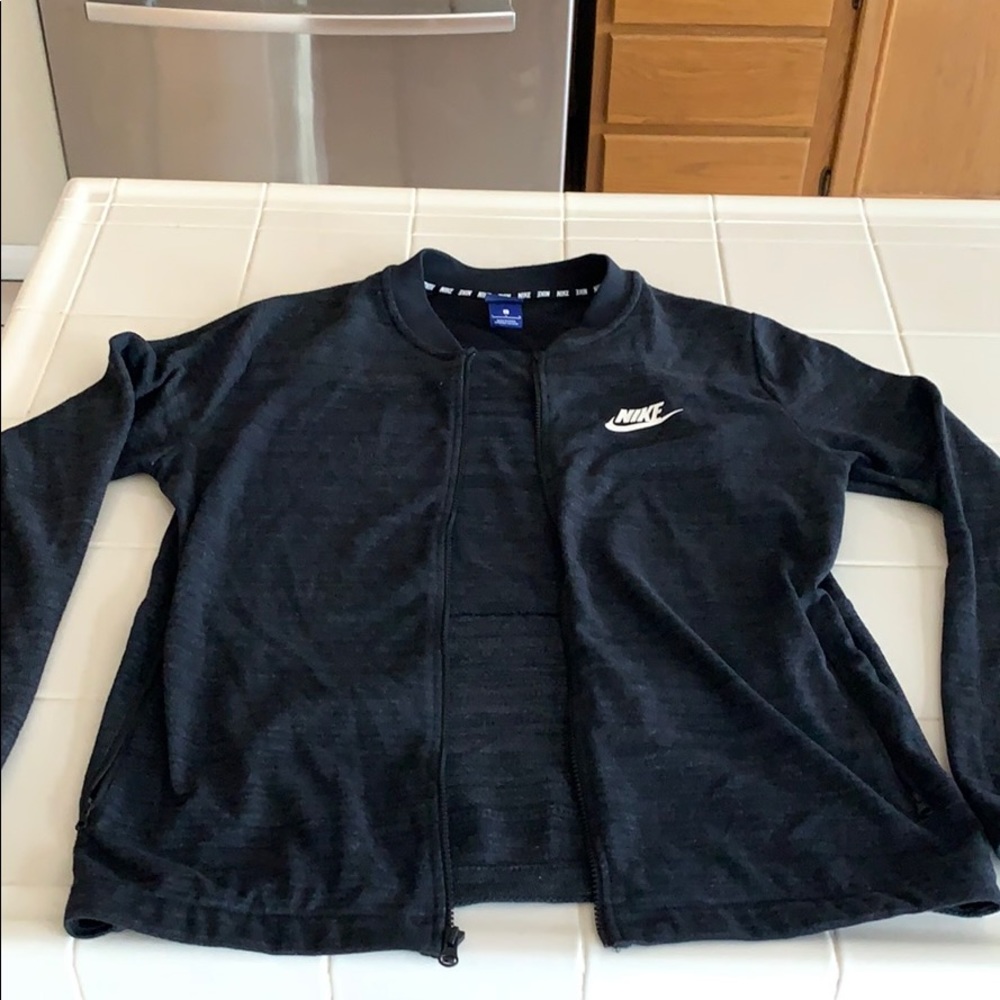 Nike zip up jacket